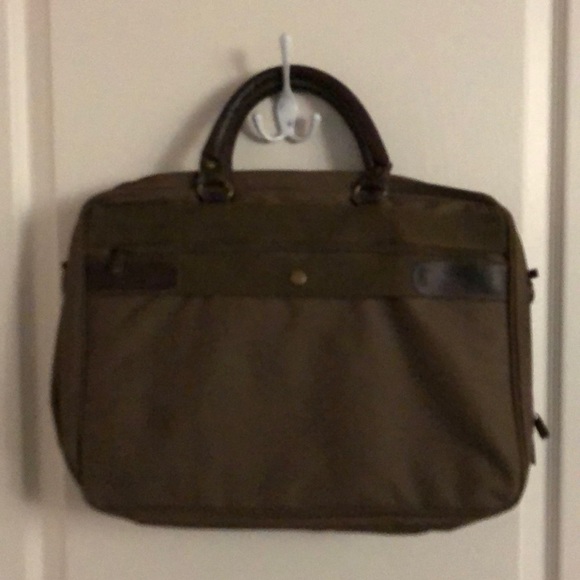GNBI Laptop Bag in Military Green Canvas - Picture 2 of 3
